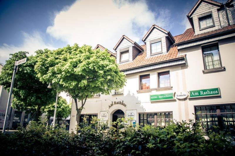 Hotel Am Rathaus Menden Bagian luar foto